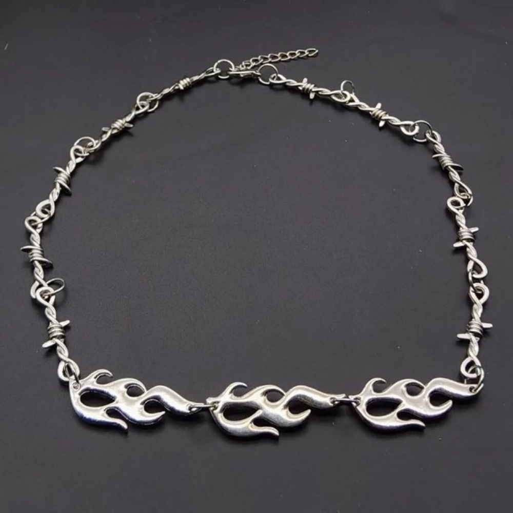Kalung Api Duri Warna Perak Mo - Fashion Street Singapore ulasan dan harga