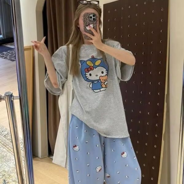 Kaus Cetak Hello Kitty Lengan  - Street Fashion Casual ulasan dan harga