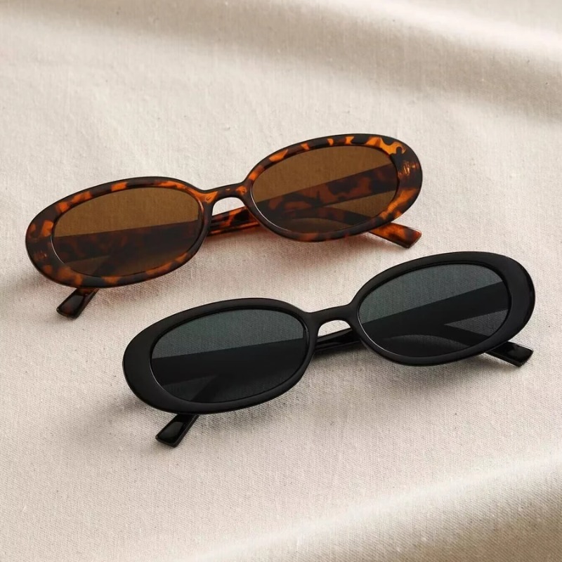 Kacamata Hitam Oval Antik Wani - Street Fashion Brands ulasan dan harga