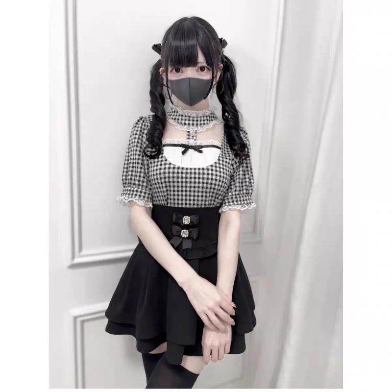 Blus Kotak-kotak Renda Ruffle  - Street Fashion In Japanese ulasan dan harga